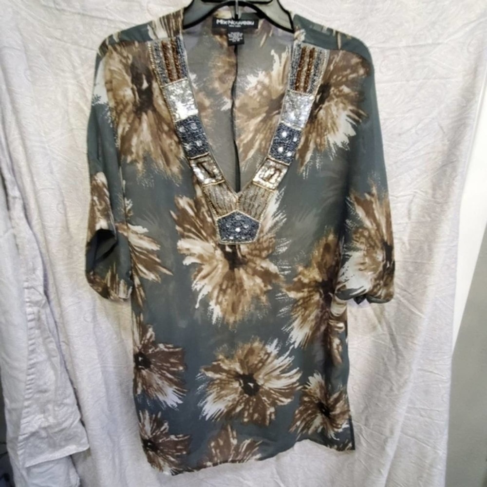 Mix nouveau floral beaded‎ embellished coverup